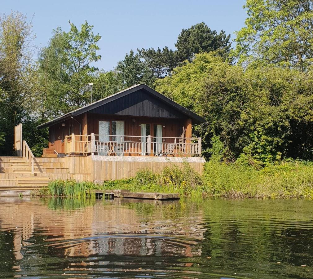 Holly Lodge 14 Hot Tub York Exterior foto